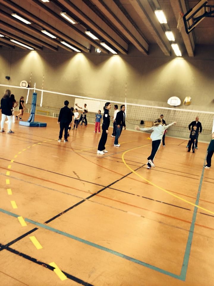 gal/saison 2014-2015/tournoi_de_noel_ecole_de_volley_poussines/10407458_378558615654187_6419487138072785951_n.jpg